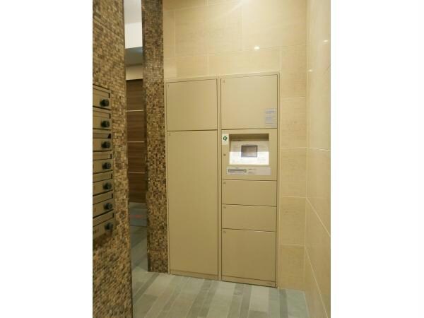  名古屋市営地下鉄名城線/久屋大通駅 徒歩2分 8階 築10年