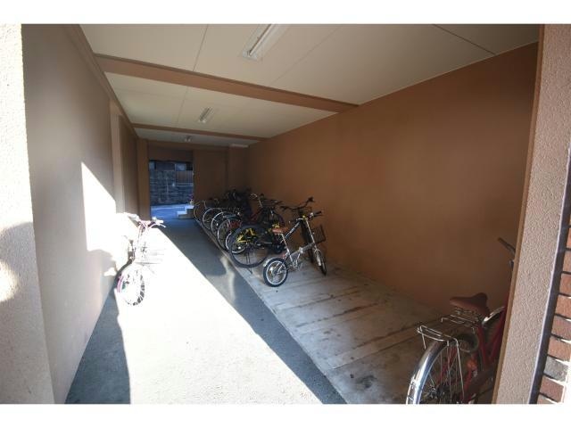  名古屋市営地下鉄東山線/新栄町駅 徒歩11分 3階 築22年