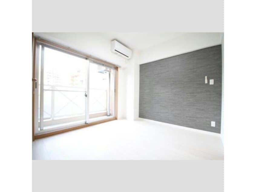  名古屋市営地下鉄東山線/新栄町駅 徒歩11分 3階 築22年