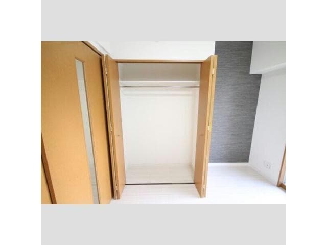  名古屋市営地下鉄東山線/新栄町駅 徒歩11分 3階 築22年