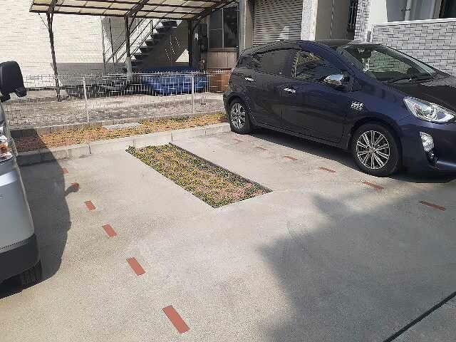  名古屋市営地下鉄東山線/新栄町駅 徒歩7分 3階 築8年