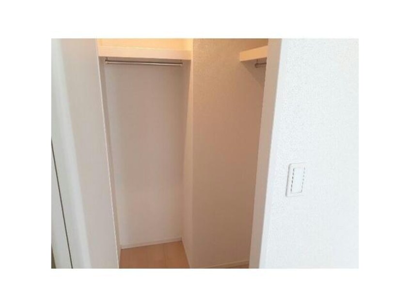  名古屋市営地下鉄東山線/新栄町駅 徒歩7分 3階 築8年