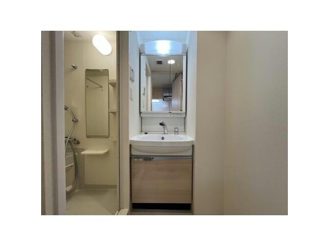  名古屋市営地下鉄桜通線/丸の内駅 徒歩4分 8階 築9年