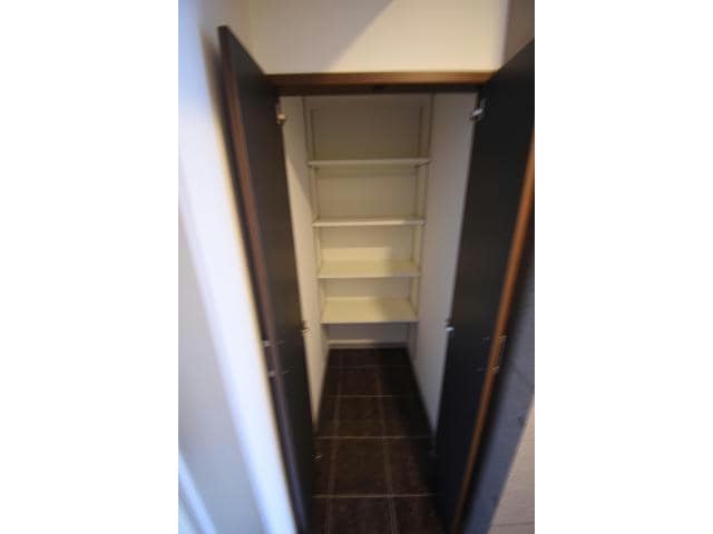  名古屋市営地下鉄桜通線/高岳駅 徒歩9分 2階 築8年