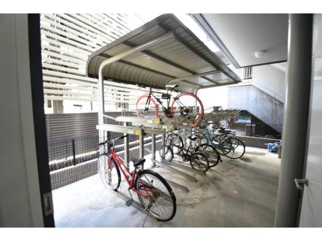  名古屋市営地下鉄桜通線/高岳駅 徒歩9分 2階 築8年