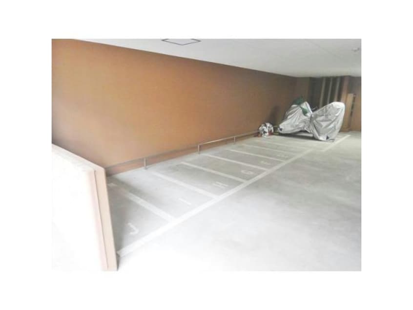  名古屋市営地下鉄東山線/千種駅 徒歩5分 13階 築10年