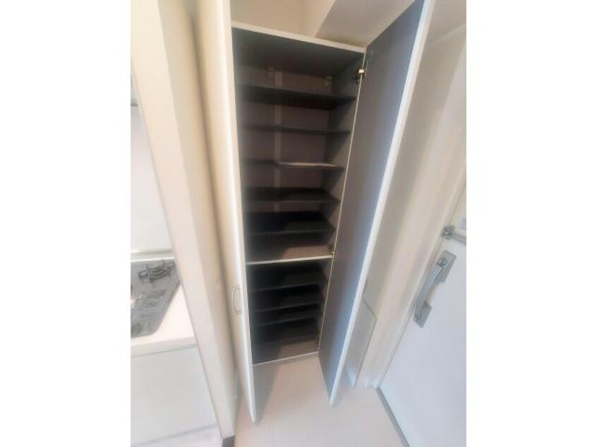  名古屋市営地下鉄東山線/新栄町駅 徒歩5分 6階 築7年