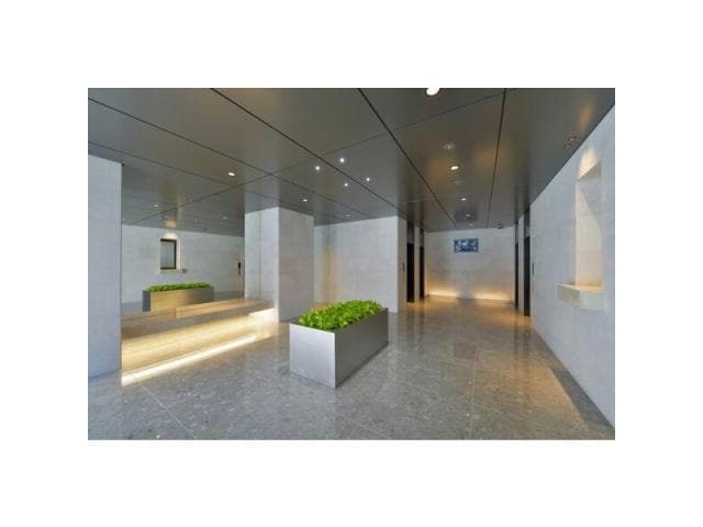  名古屋市営地下鉄桜通線/丸の内駅 徒歩1分 8階 築6年