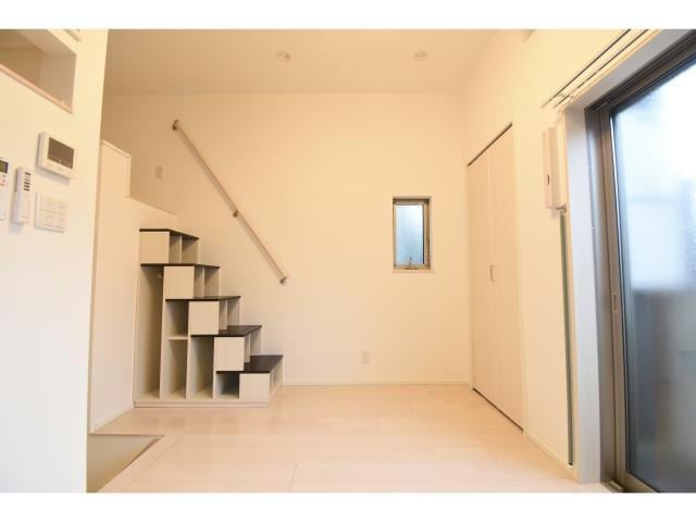  名古屋市営地下鉄桜通線/車道駅 徒歩9分 1階 築6年