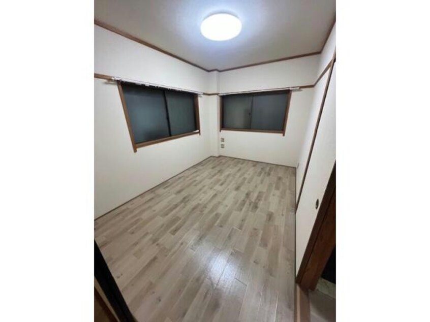  名古屋市営地下鉄東山線/新栄町駅 徒歩6分 2階 築41年