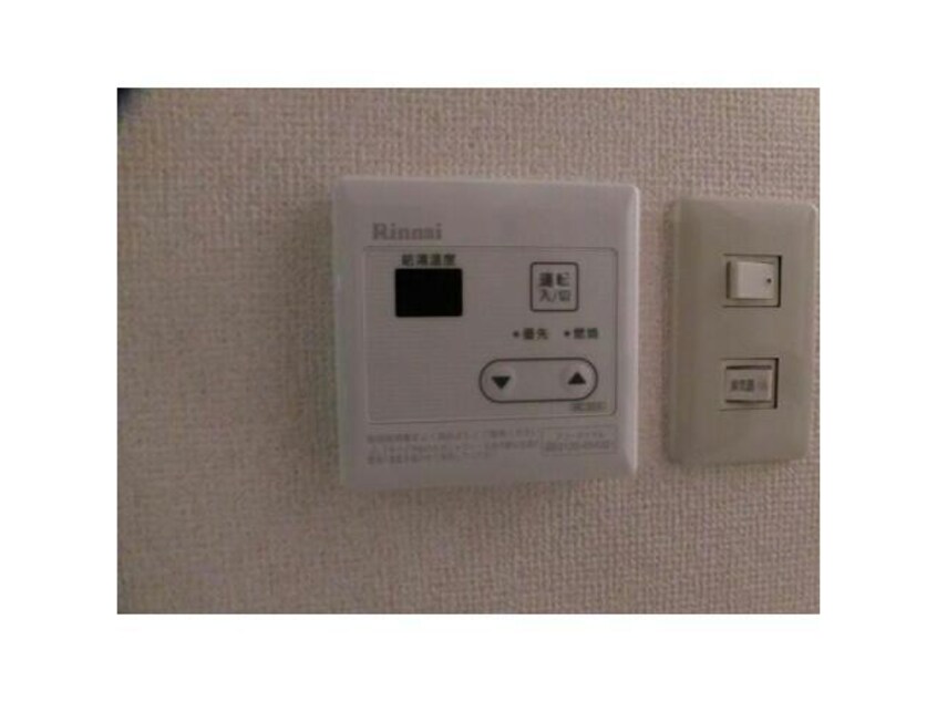  名古屋市営地下鉄東山線/新栄町駅 徒歩6分 2階 築41年