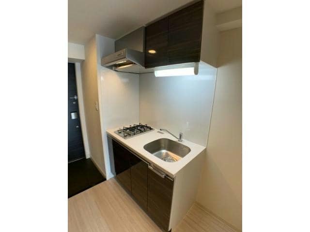  名古屋市営地下鉄東山線/新栄町駅 徒歩8分 6階 築6年