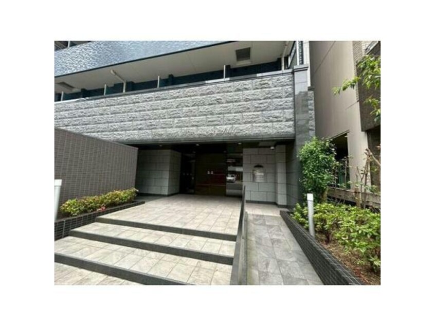  名古屋市営地下鉄桜通線/丸の内駅 徒歩2分 12階 築5年