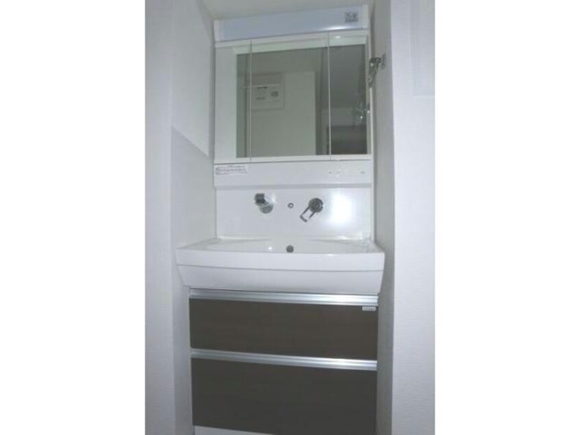  名古屋市営地下鉄桜通線/丸の内駅 徒歩1分 11階 築6年