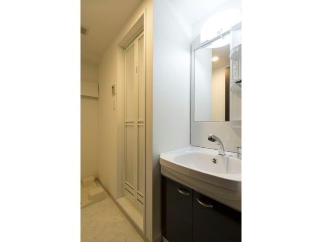  名古屋市営地下鉄桜通線/高岳駅 徒歩8分 5階 築5年