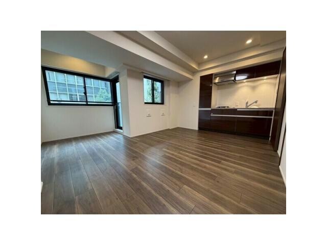  名古屋市営地下鉄東山線/伏見駅 徒歩3分 2階 築6年