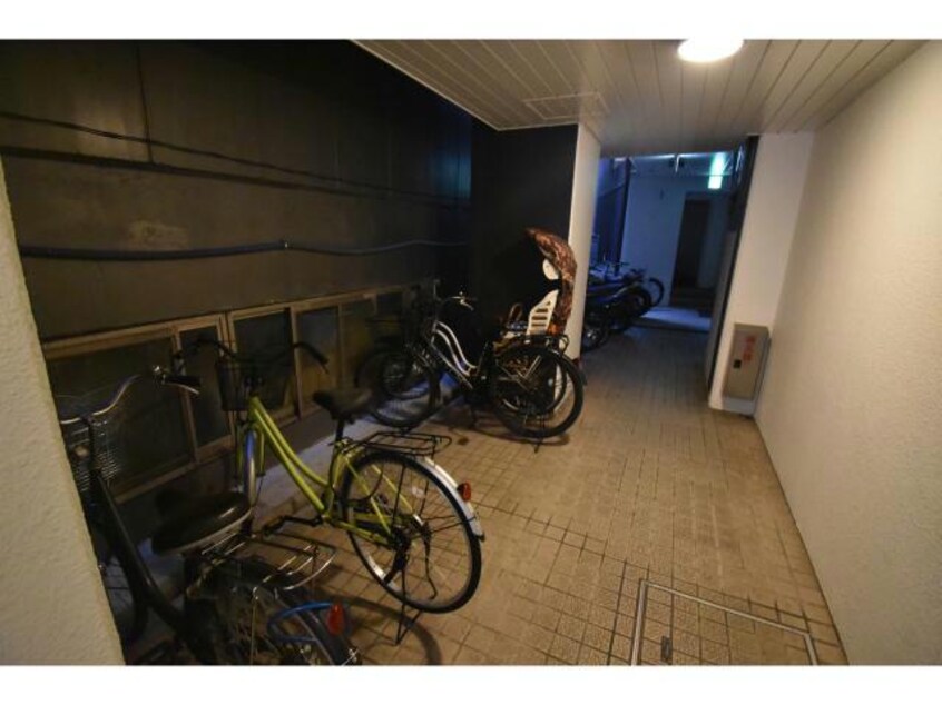  名古屋市営地下鉄名城線/久屋大通駅 徒歩1分 5階 築36年