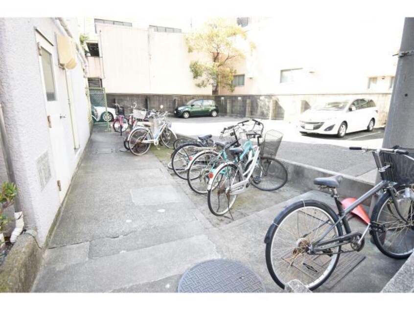  名古屋市営地下鉄鶴舞線/鶴舞駅 徒歩8分 4階 築45年