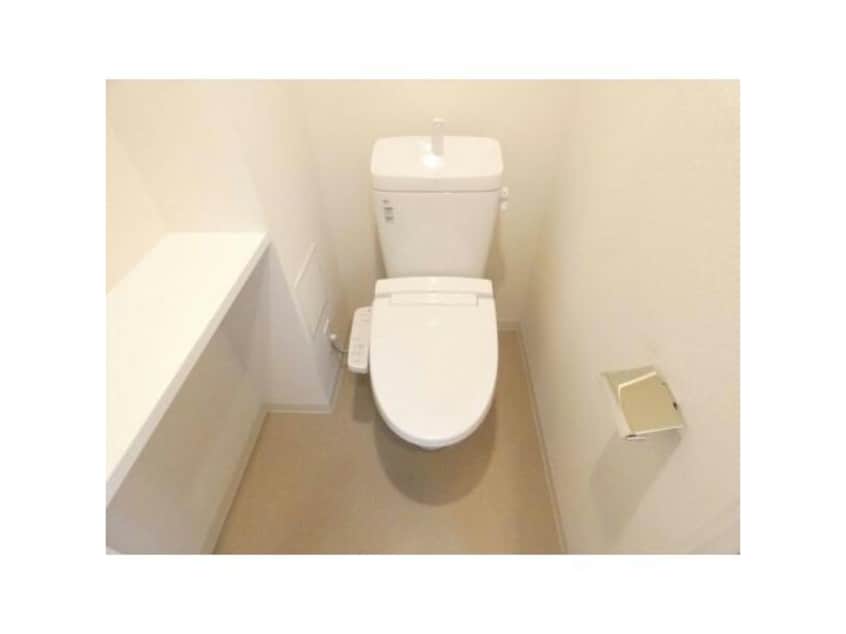  名古屋市営地下鉄東山線/新栄町駅 徒歩5分 7階 築5年