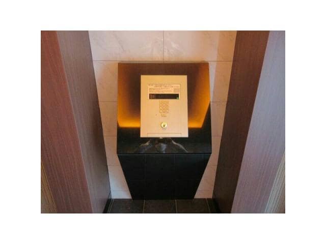  名古屋市営地下鉄東山線/新栄町駅 徒歩5分 11階 築5年