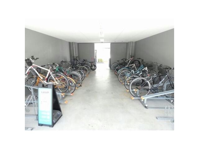  名古屋市営地下鉄東山線/新栄町駅 徒歩5分 15階 築5年