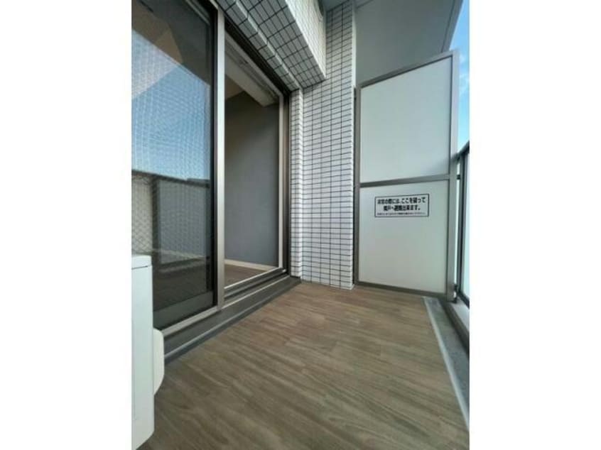  名古屋市営地下鉄東山線/新栄町駅 徒歩5分 11階 築5年