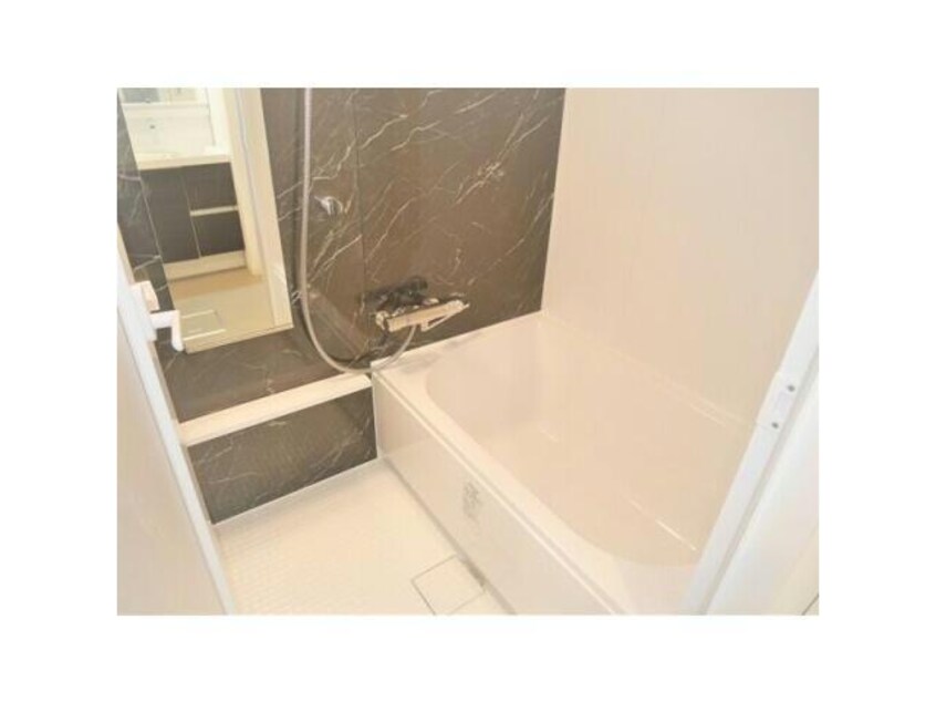  名古屋市営地下鉄桜通線/高岳駅 徒歩4分 7階 築5年