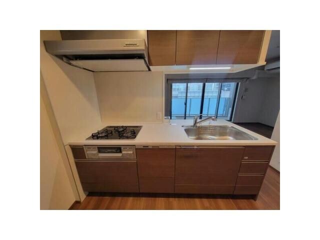  名古屋市営地下鉄名城線/久屋大通駅 徒歩2分 11階 築5年