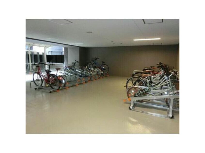  名古屋市営地下鉄名城線/久屋大通駅 徒歩2分 11階 築5年