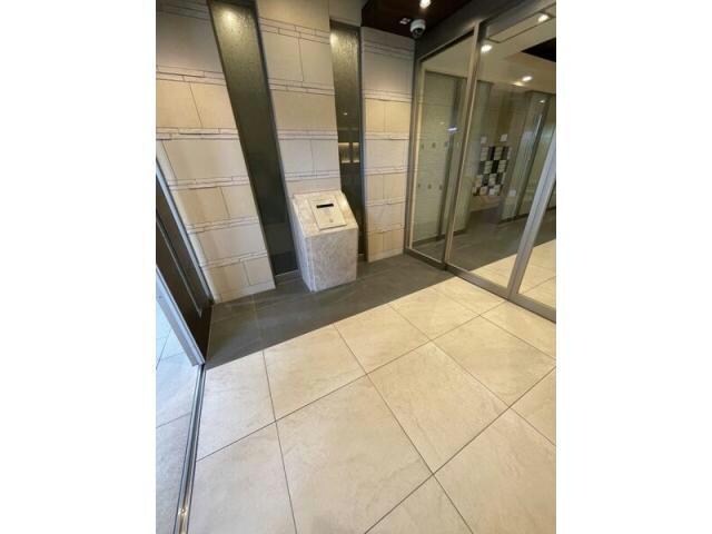  名古屋市営地下鉄東山線/新栄町駅 徒歩9分 2階 築4年