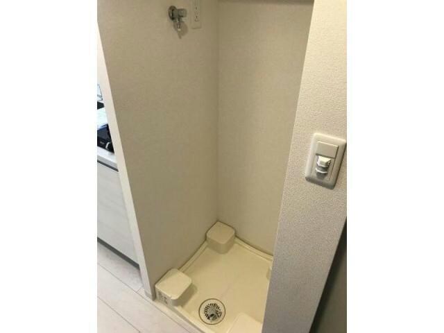  名古屋市営地下鉄東山線/新栄町駅 徒歩9分 2階 築4年