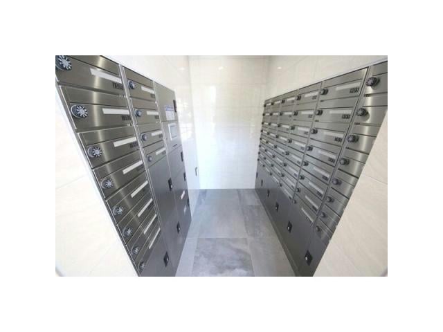  名古屋市営地下鉄東山線/新栄町駅 徒歩10分 8階 築4年