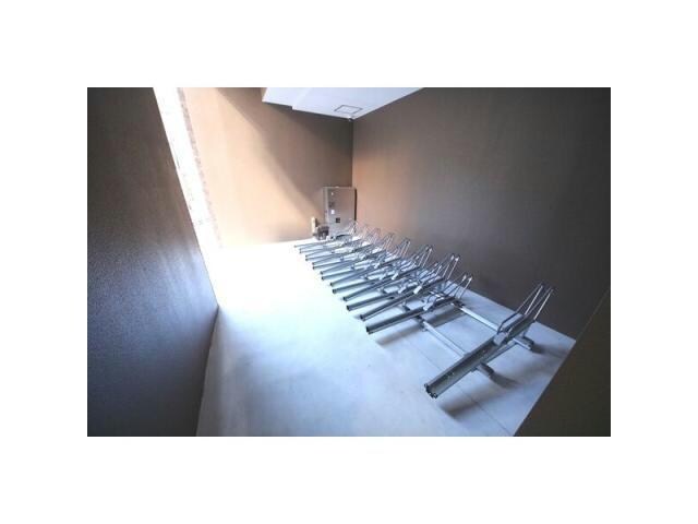  名古屋市営地下鉄東山線/新栄町駅 徒歩10分 11階 築4年