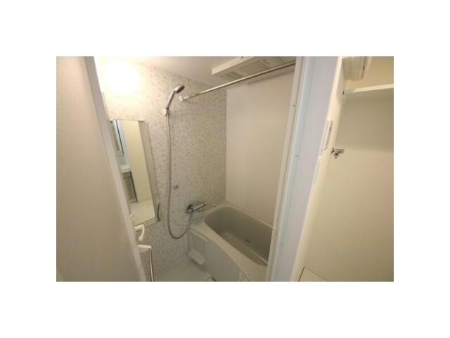  名古屋市営地下鉄東山線/新栄町駅 徒歩10分 11階 築4年