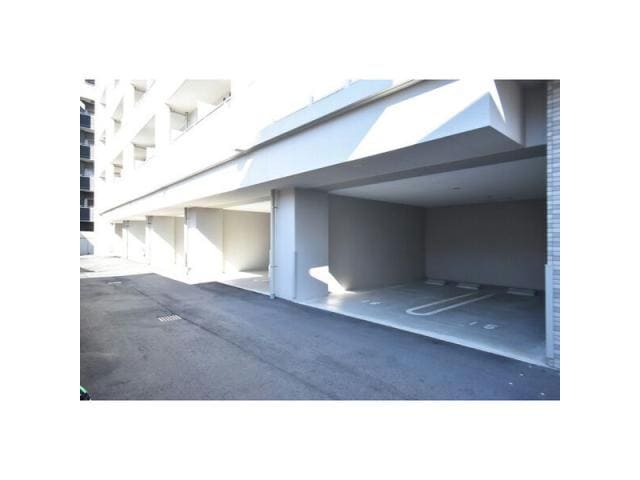  名古屋市営地下鉄東山線/新栄町駅 徒歩7分 2階 築4年