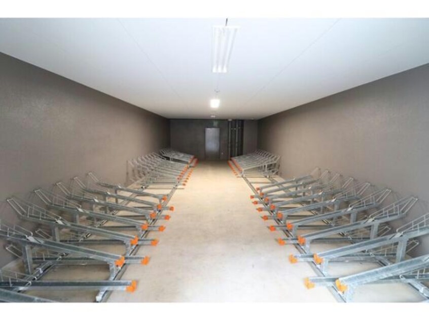  名古屋市営地下鉄東山線/新栄町駅 徒歩2分 3階 築4年