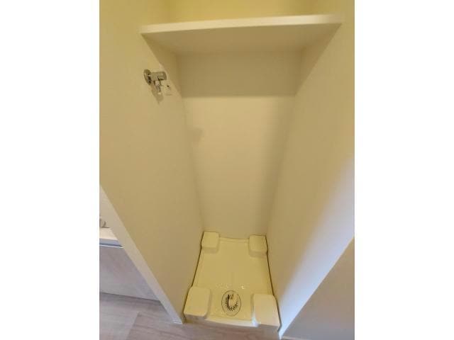  名古屋市営地下鉄東山線/新栄町駅 徒歩3分 8階 築3年