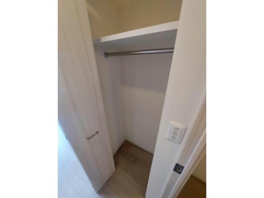  名古屋市営地下鉄東山線/新栄町駅 徒歩3分 8階 築3年