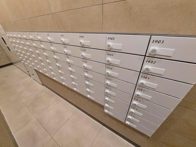  名古屋市営地下鉄東山線/栄駅 徒歩5分 12階 築4年