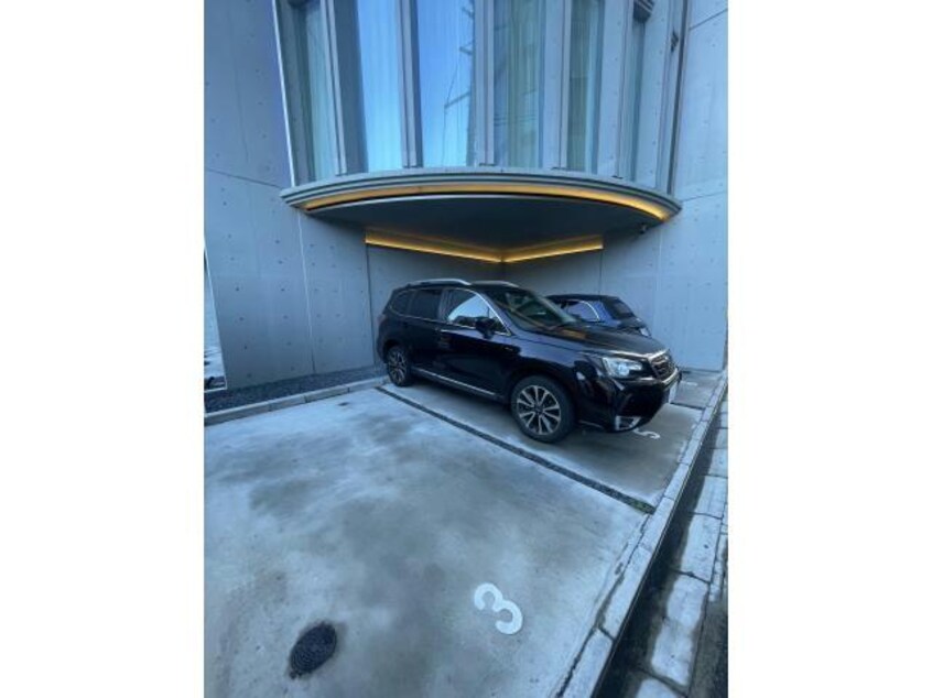  名古屋市営地下鉄東山線/新栄町駅 徒歩6分 8階 築3年