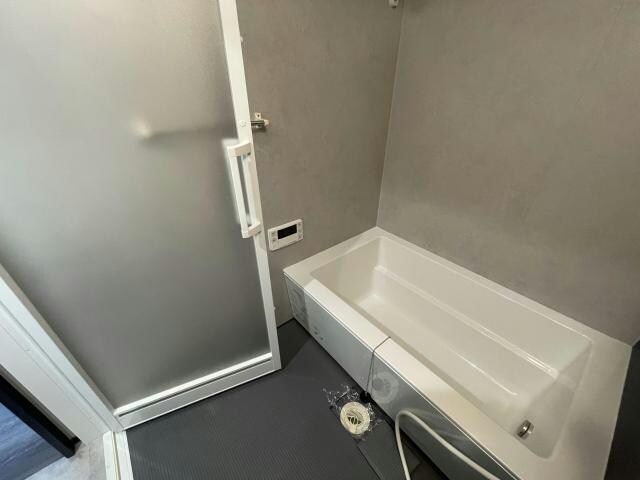  名古屋市営地下鉄東山線/新栄町駅 徒歩6分 8階 築3年