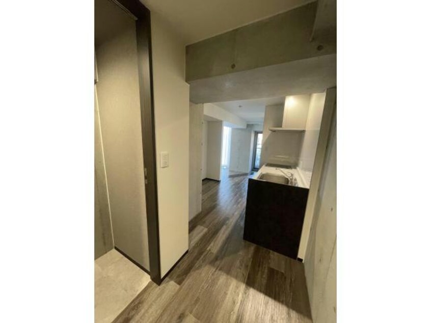  名古屋市営地下鉄東山線/新栄町駅 徒歩6分 8階 築3年