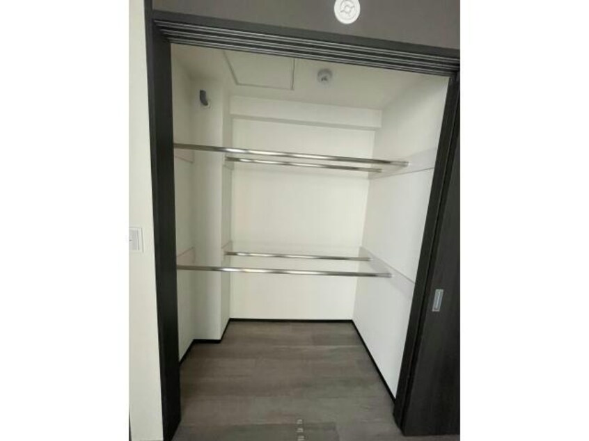  名古屋市営地下鉄東山線/新栄町駅 徒歩6分 8階 築3年