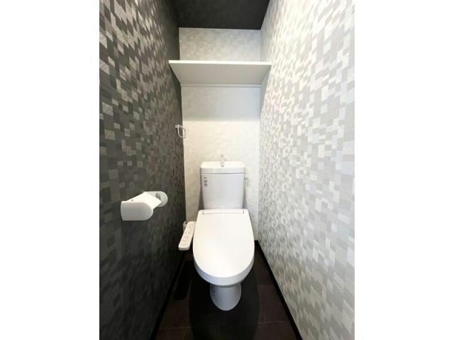  名古屋市営地下鉄東山線/新栄町駅 徒歩4分 4階 築2年