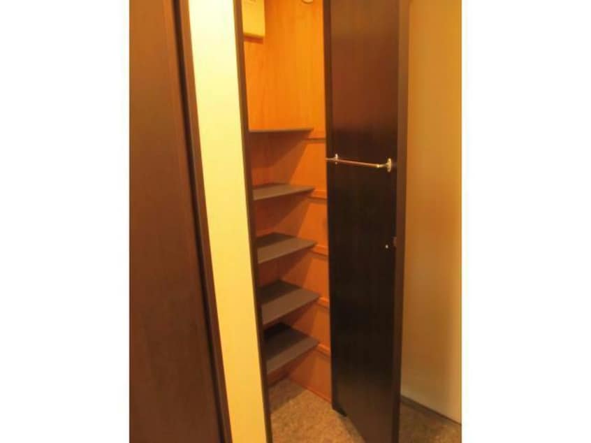  名古屋市営地下鉄桜通線/高岳駅 徒歩6分 6階 築21年