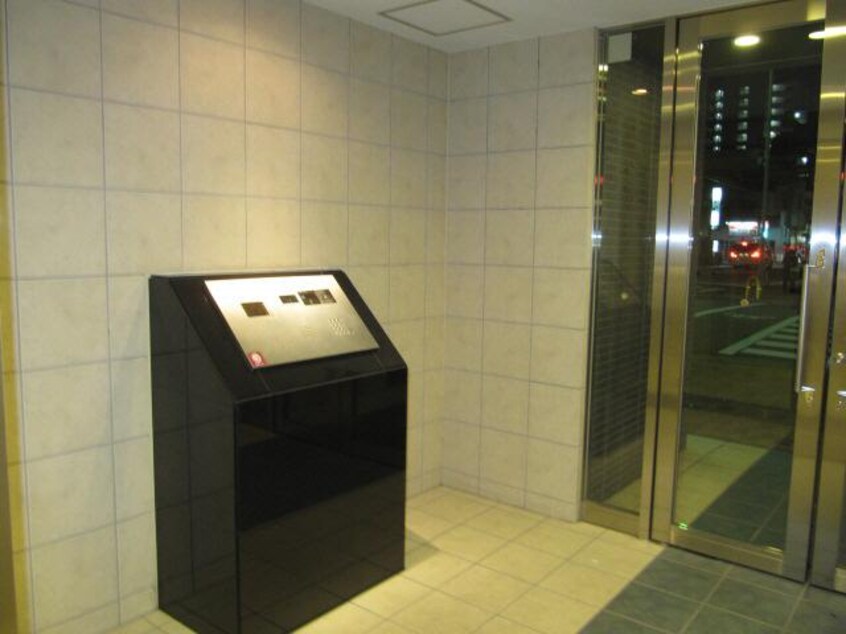  名古屋市営地下鉄名城線/久屋大通駅 徒歩6分 9階 築18年