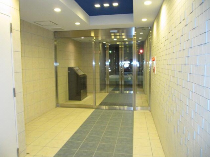  名古屋市営地下鉄名城線/久屋大通駅 徒歩6分 9階 築18年