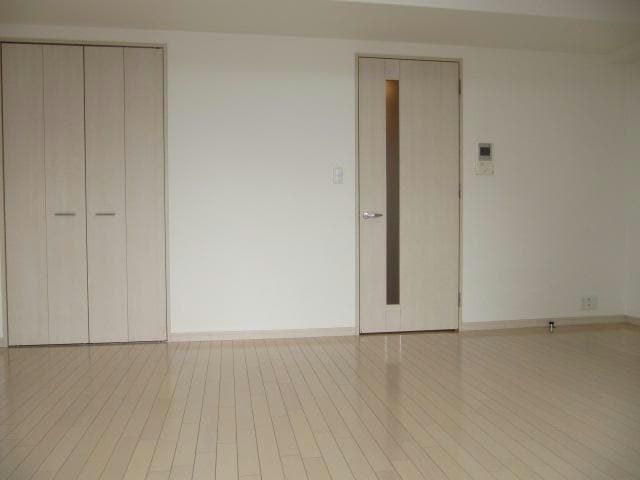  名古屋市営地下鉄名城線/久屋大通駅 徒歩6分 2階 築18年