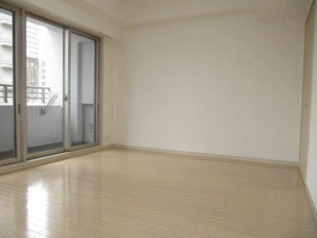  名古屋市営地下鉄名城線/久屋大通駅 徒歩6分 2階 築18年