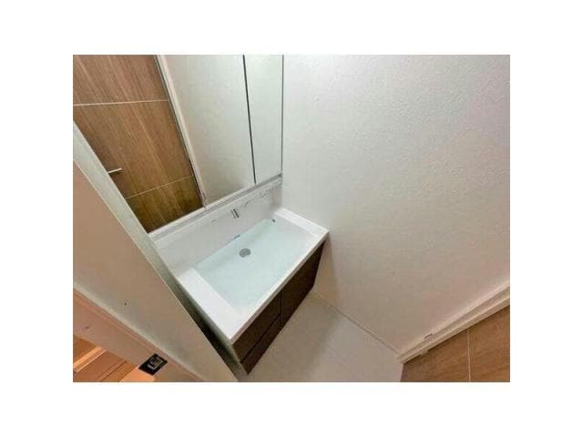  名古屋市営地下鉄桜通線/丸の内駅 徒歩5分 8階 築2年